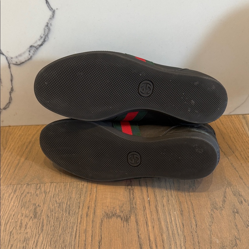 Gucci - Picture 4 of 4